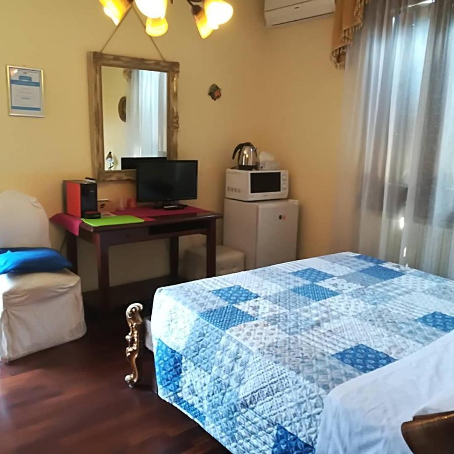 ברמבאטה B&B L'Isola Di Casa מראה חיצוני תמונה